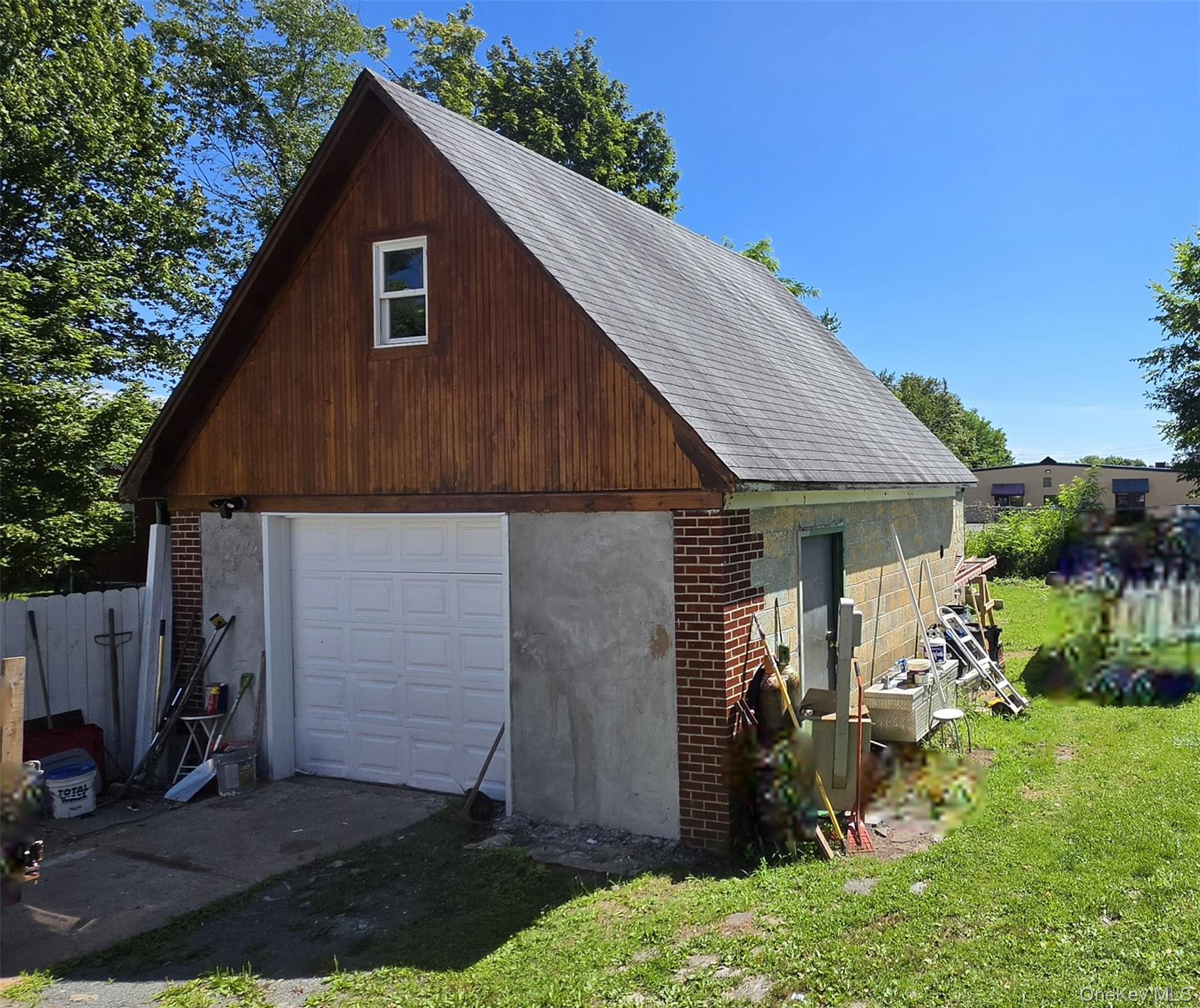 31 Cottage Street Property Photo 6