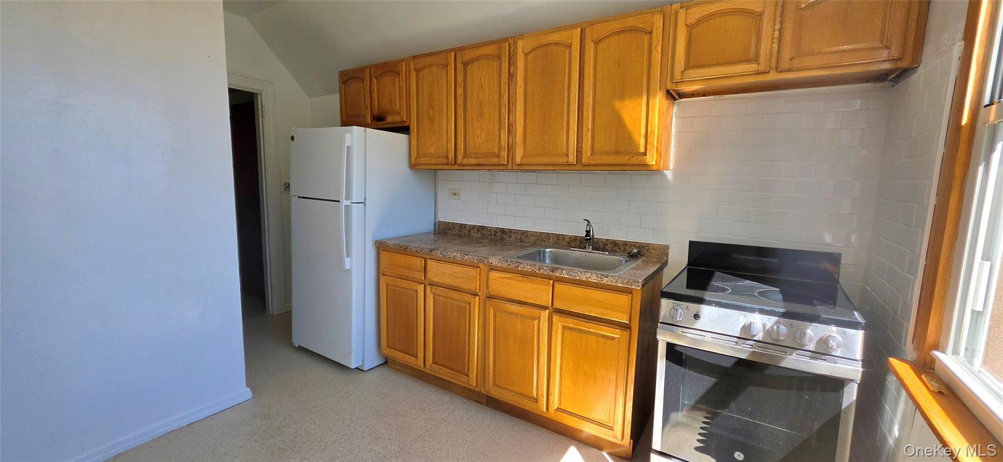 31 Cottage Street Property Photo 31