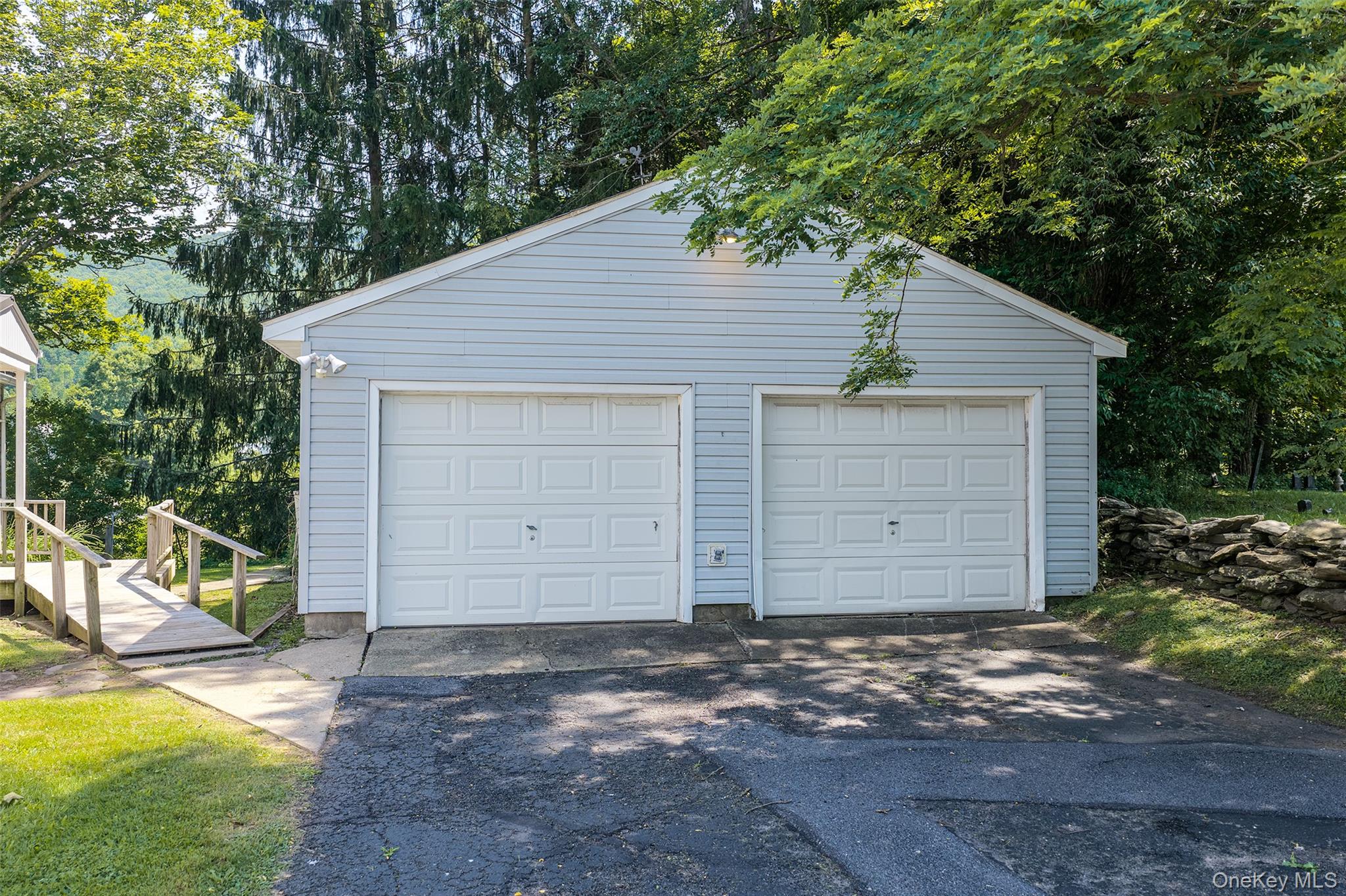 47220 State Highway 10 Property Photo 34