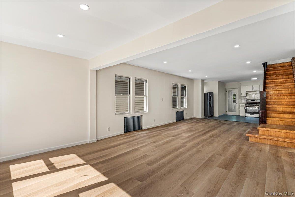 6134 Parsons Boulevard Property Photo 2