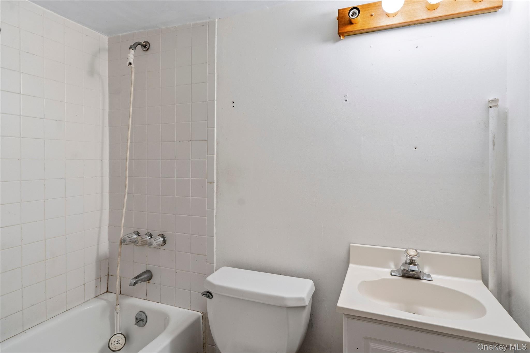 30 Anderson Avenue Property Photo 13