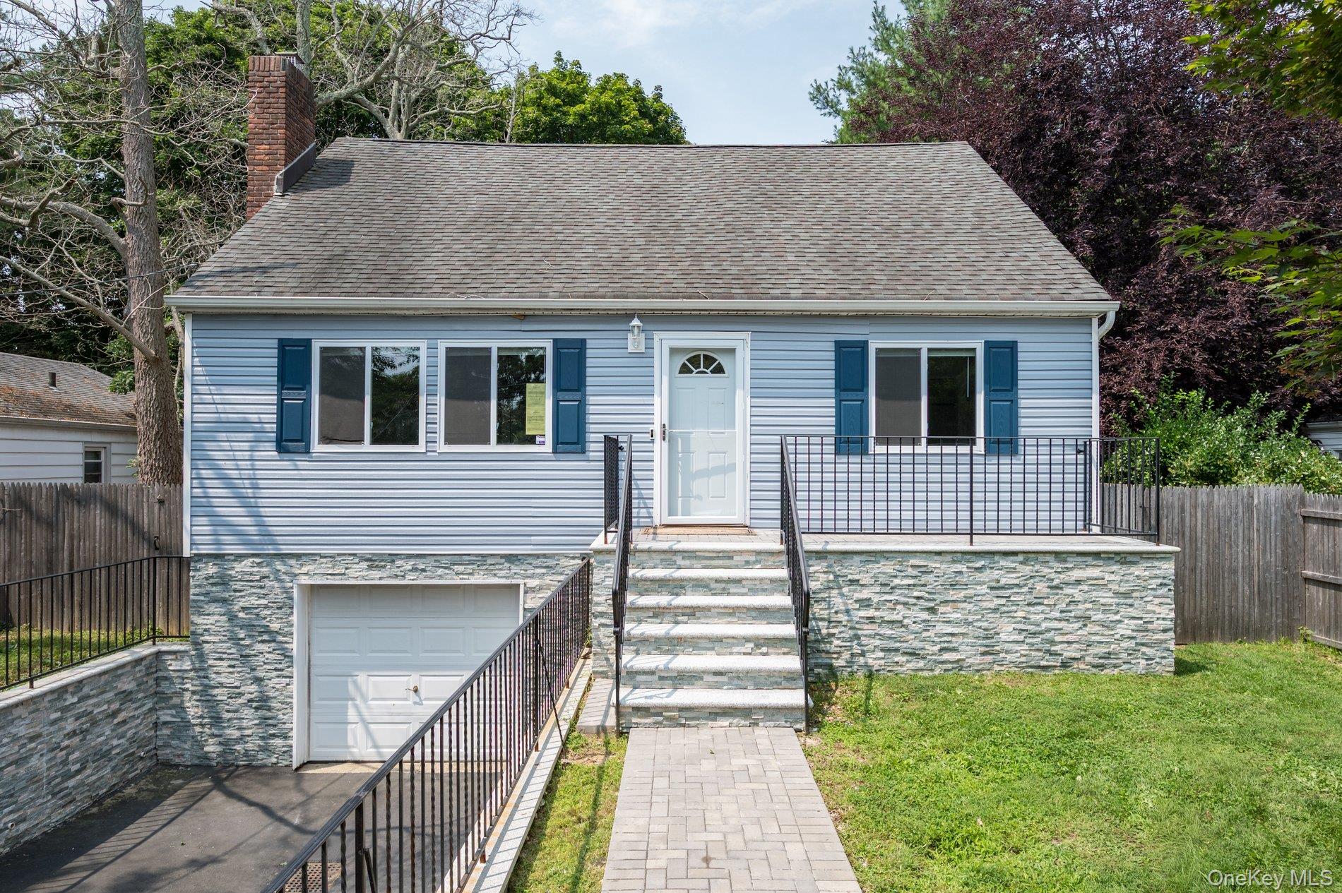 62 Lincoln Avenue Property Photo 1