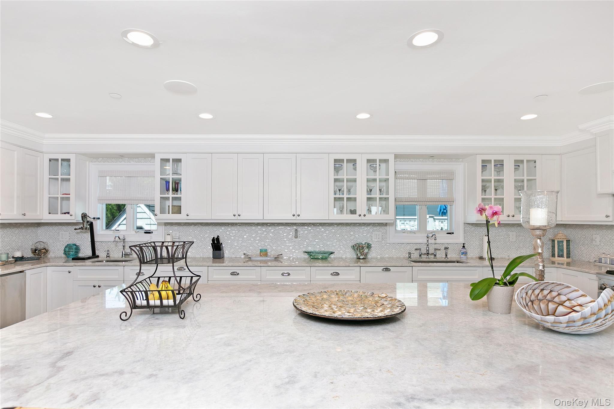 879 Oceanfront Property Photo 4
