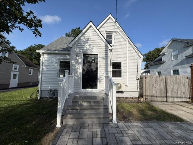 60 Center Avenue Property Photo 1