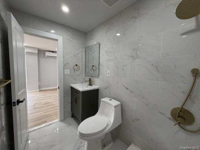 60 Center Avenue Property Photo 10