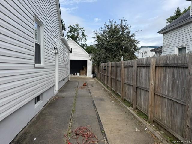 60 Center Avenue Property Photo 21