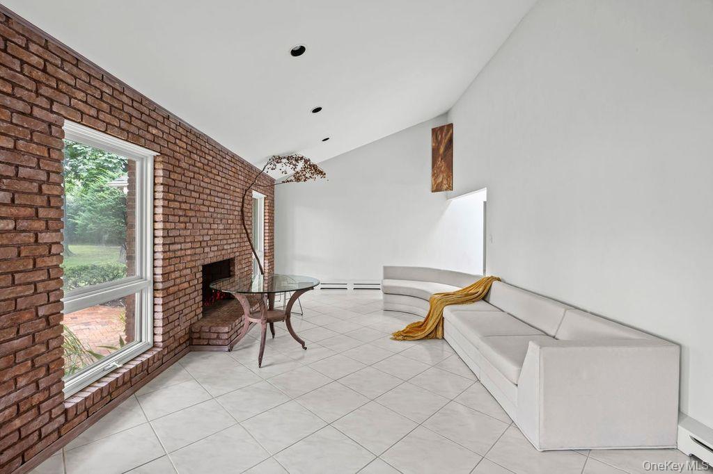 30 Fairway Drive Property Photo 5
