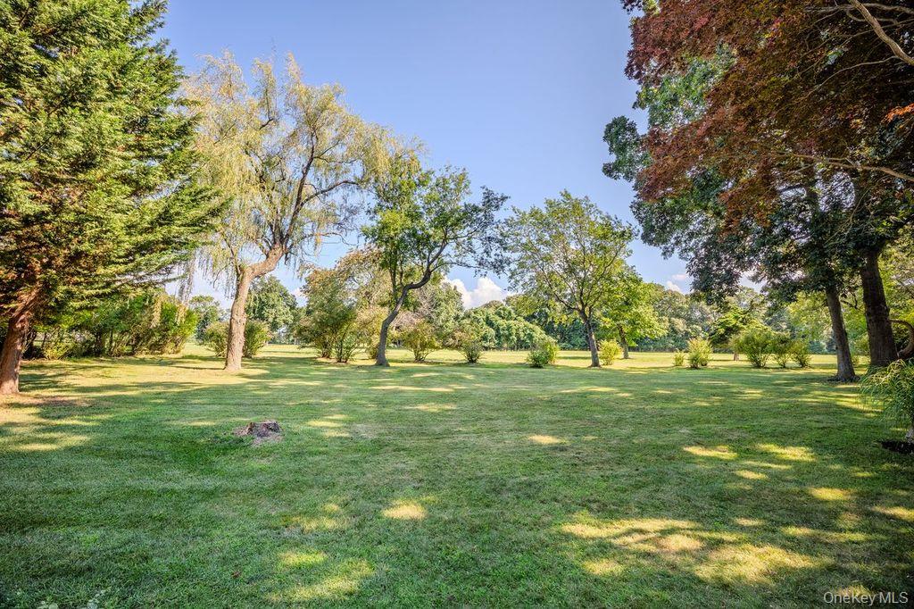 30 Fairway Drive Property Photo 27