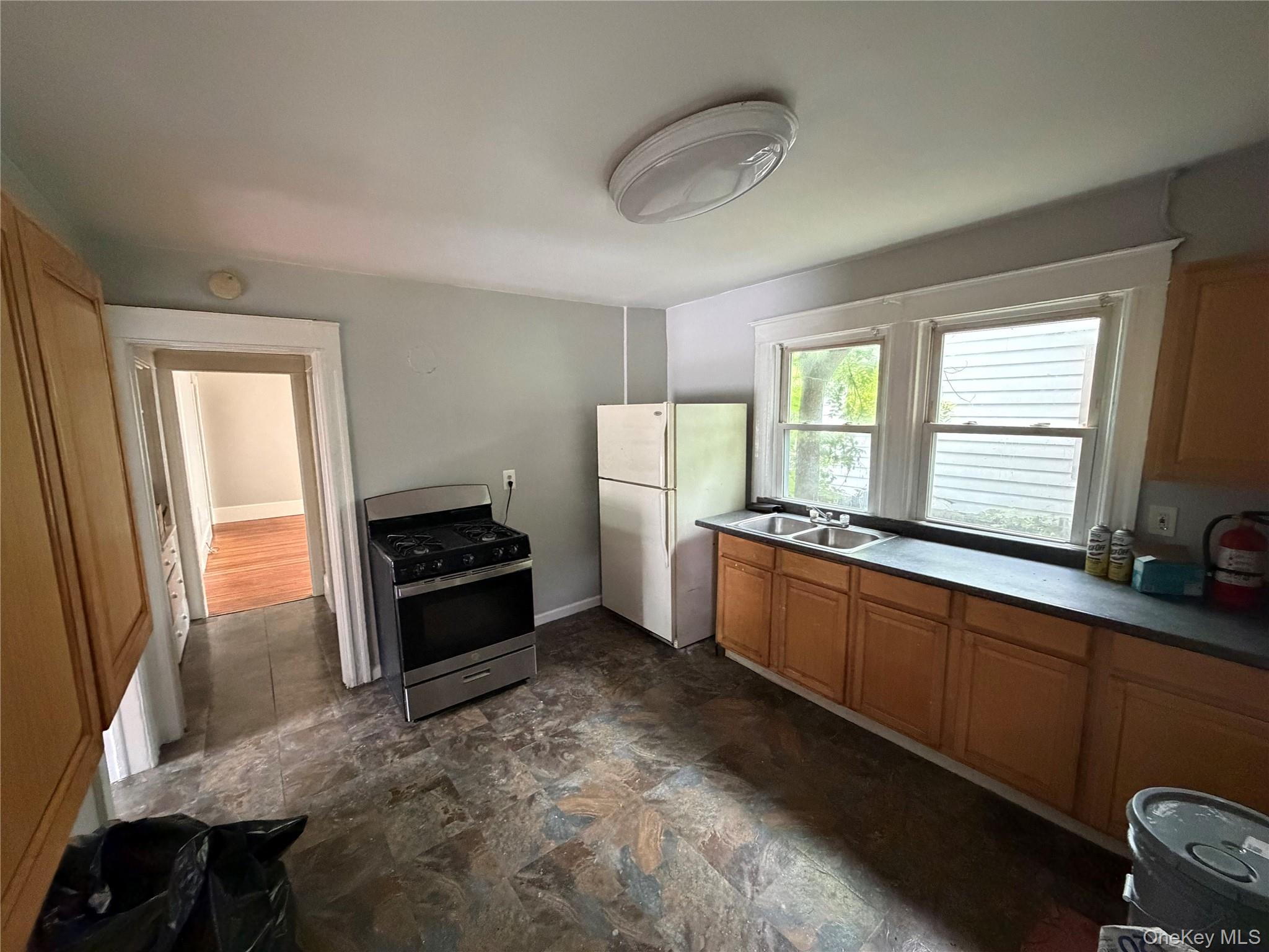 341 Mansion Street 1 Property Photo 8