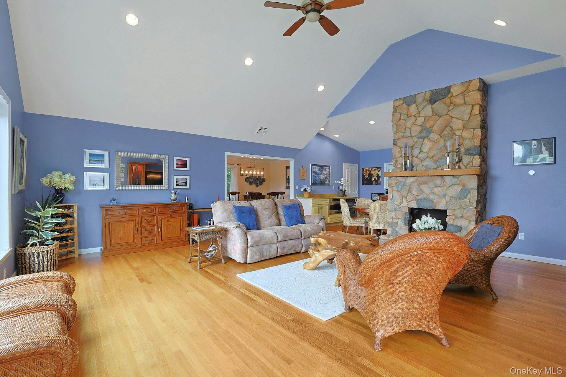 11 Lakeside Road Property Photo 11