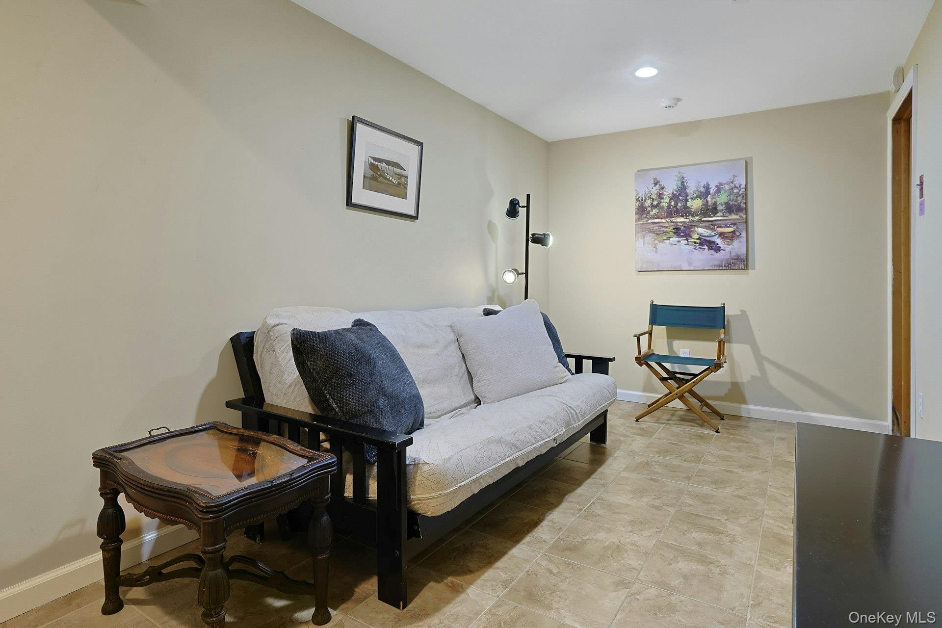 11 Lakeside Road Property Photo 30