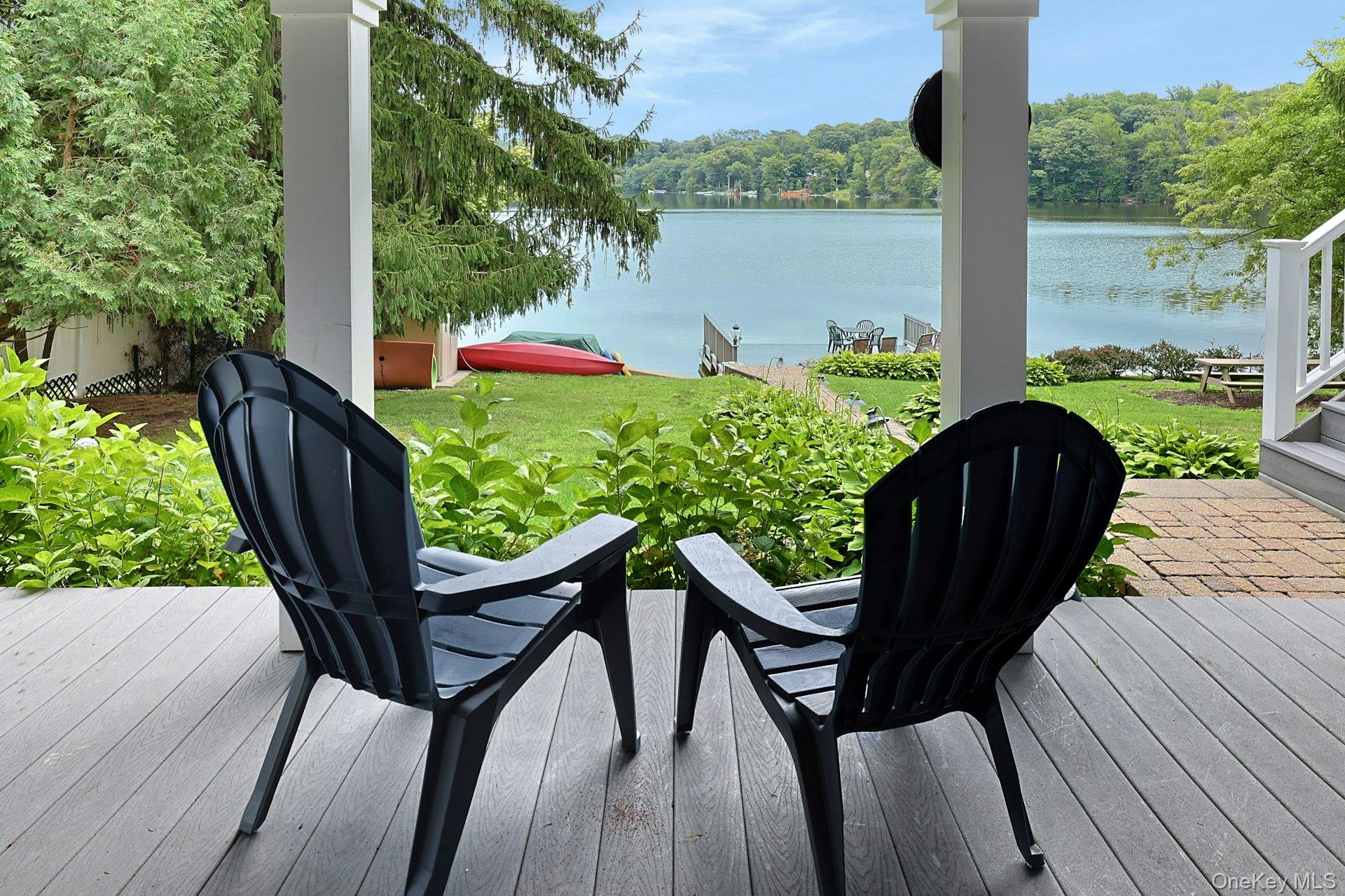 11 Lakeside Road Property Photo 35