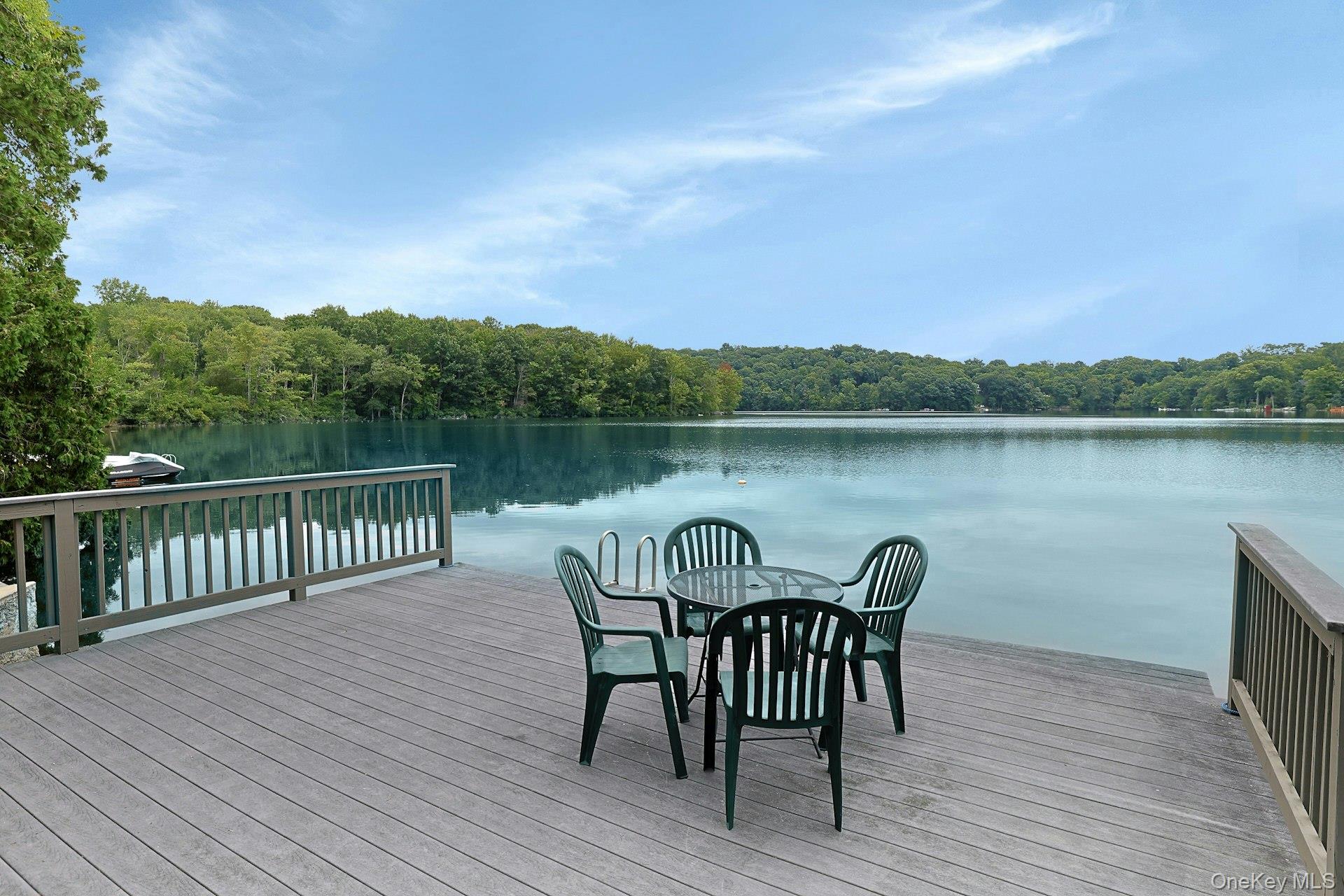 11 Lakeside Road Property Photo 39