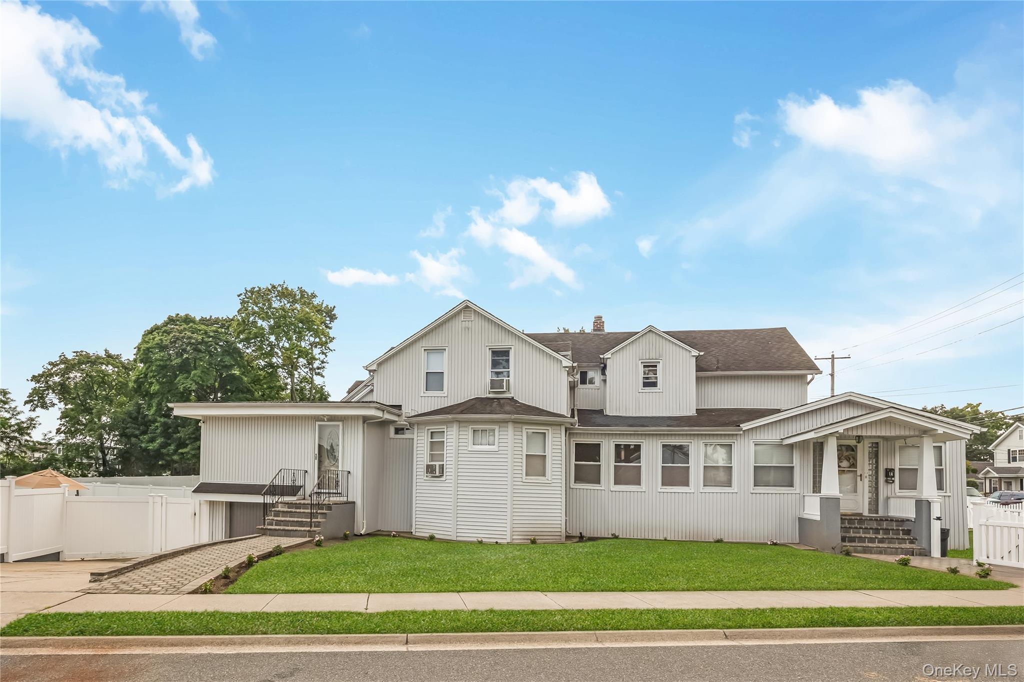 38 Wall Street Property Photo 1