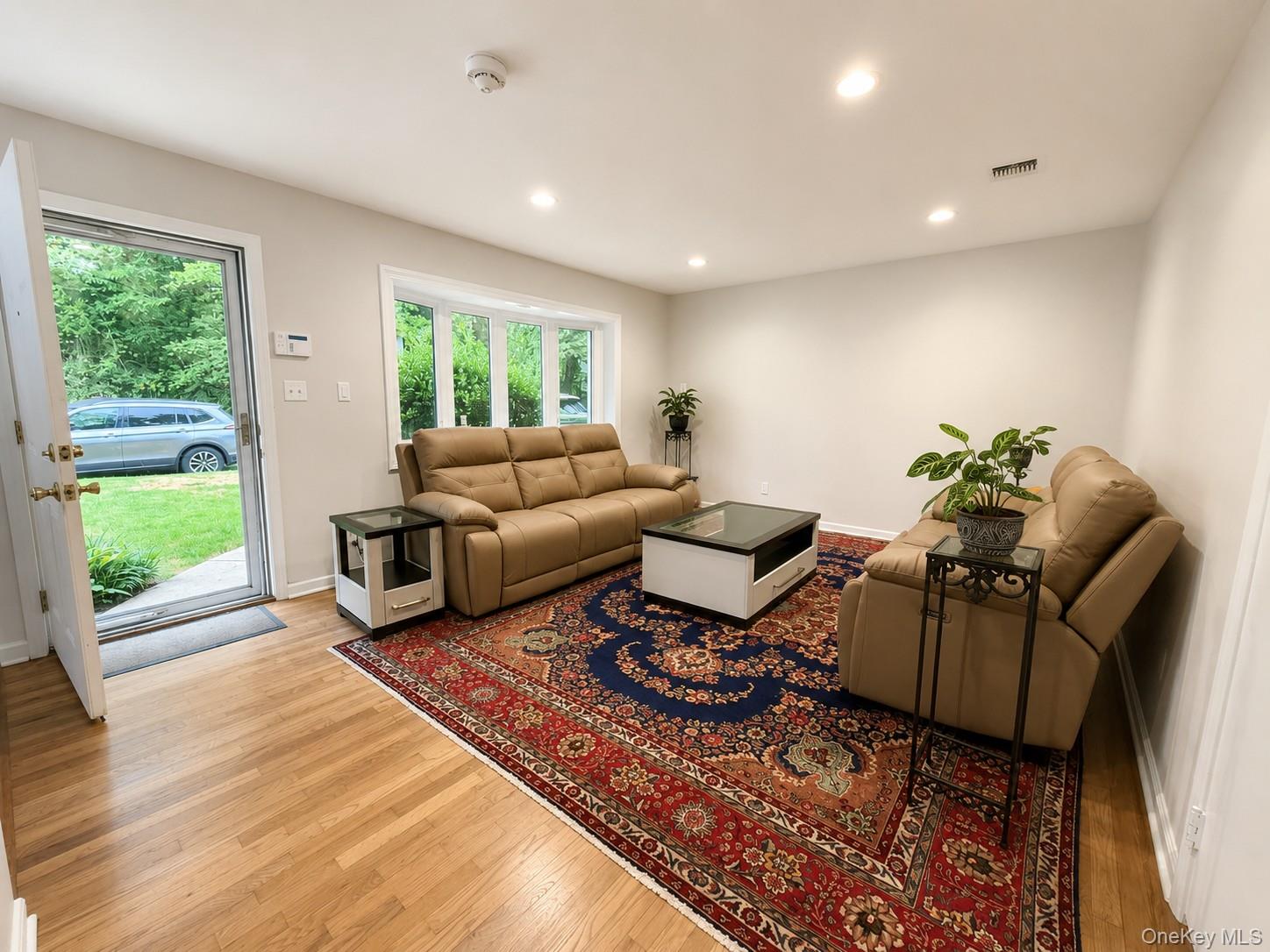 5 Second Road Property Photo 2