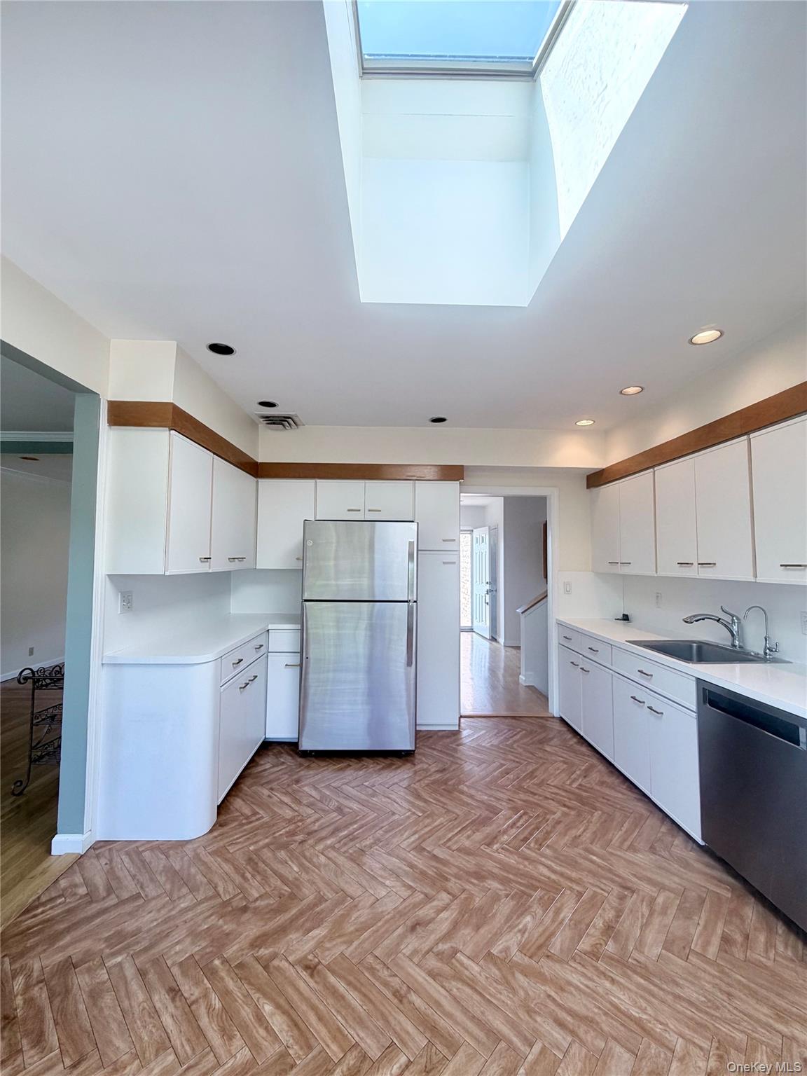 821 Channel Road Property Photo 7