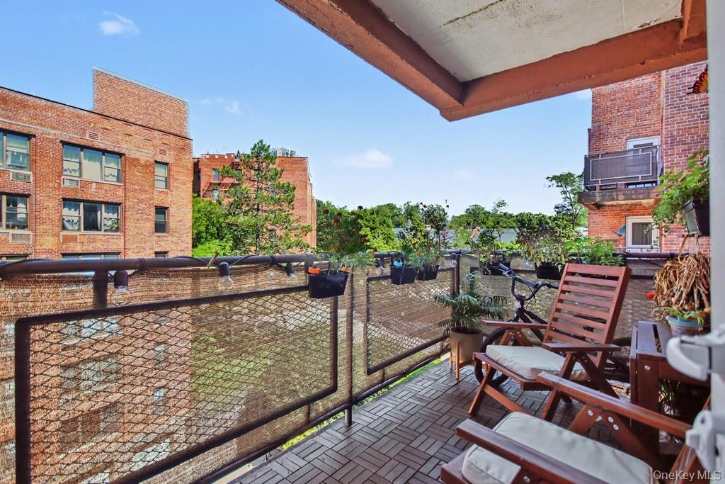 119 S Highland Avenue 5e Property Photo 3