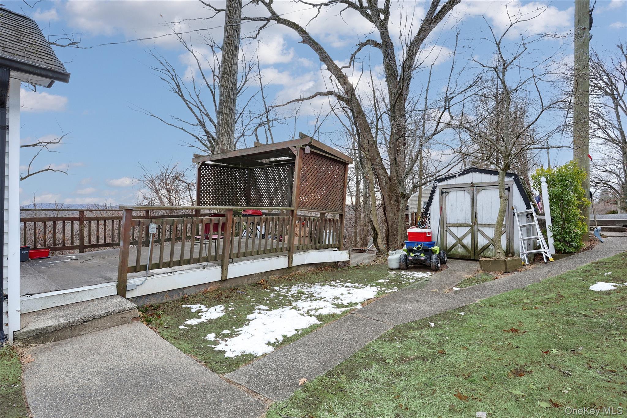30 Lindbergh Lane Property Photo 23