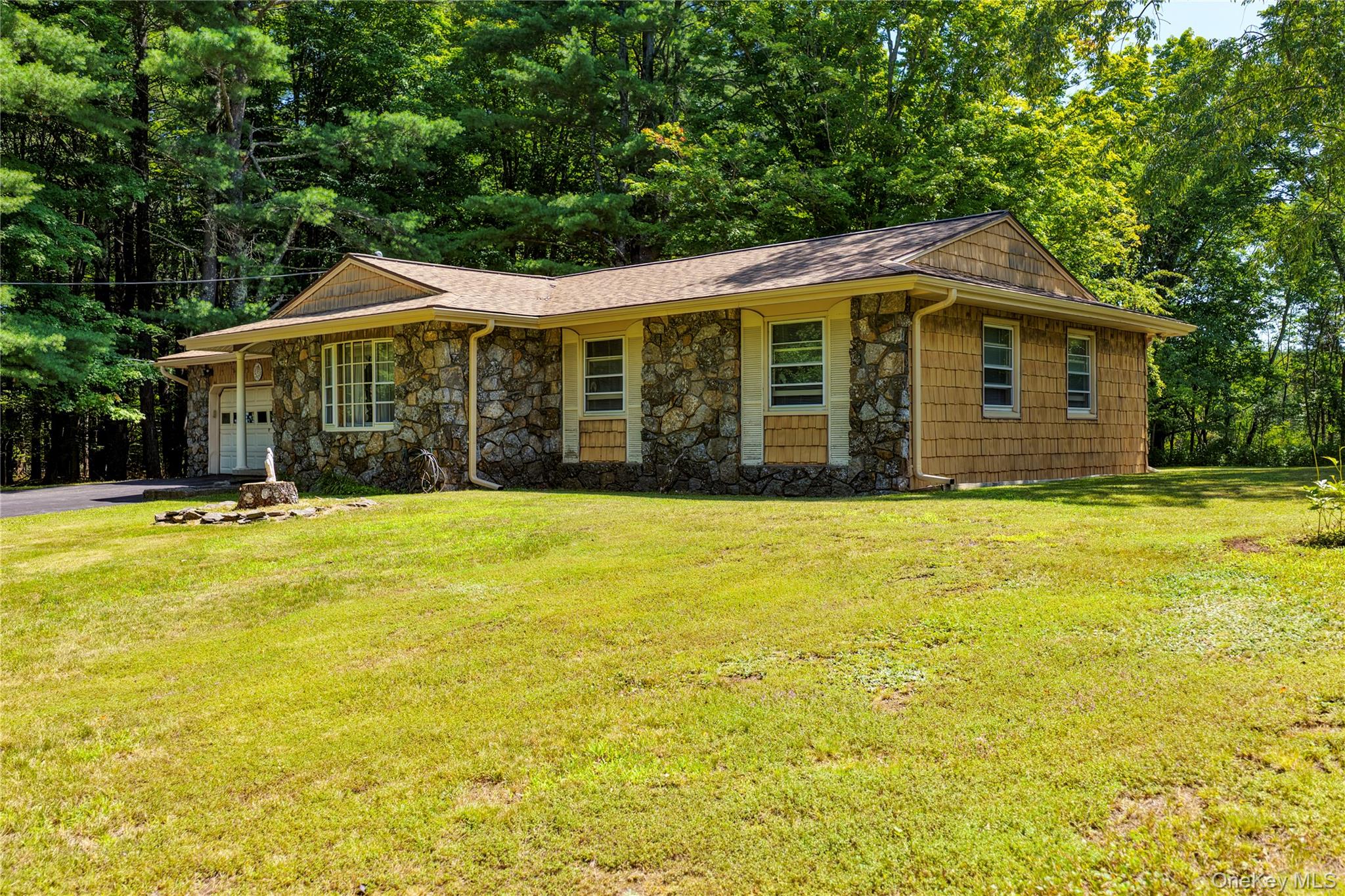 907 Edison Timmerman Road Property Photo 2