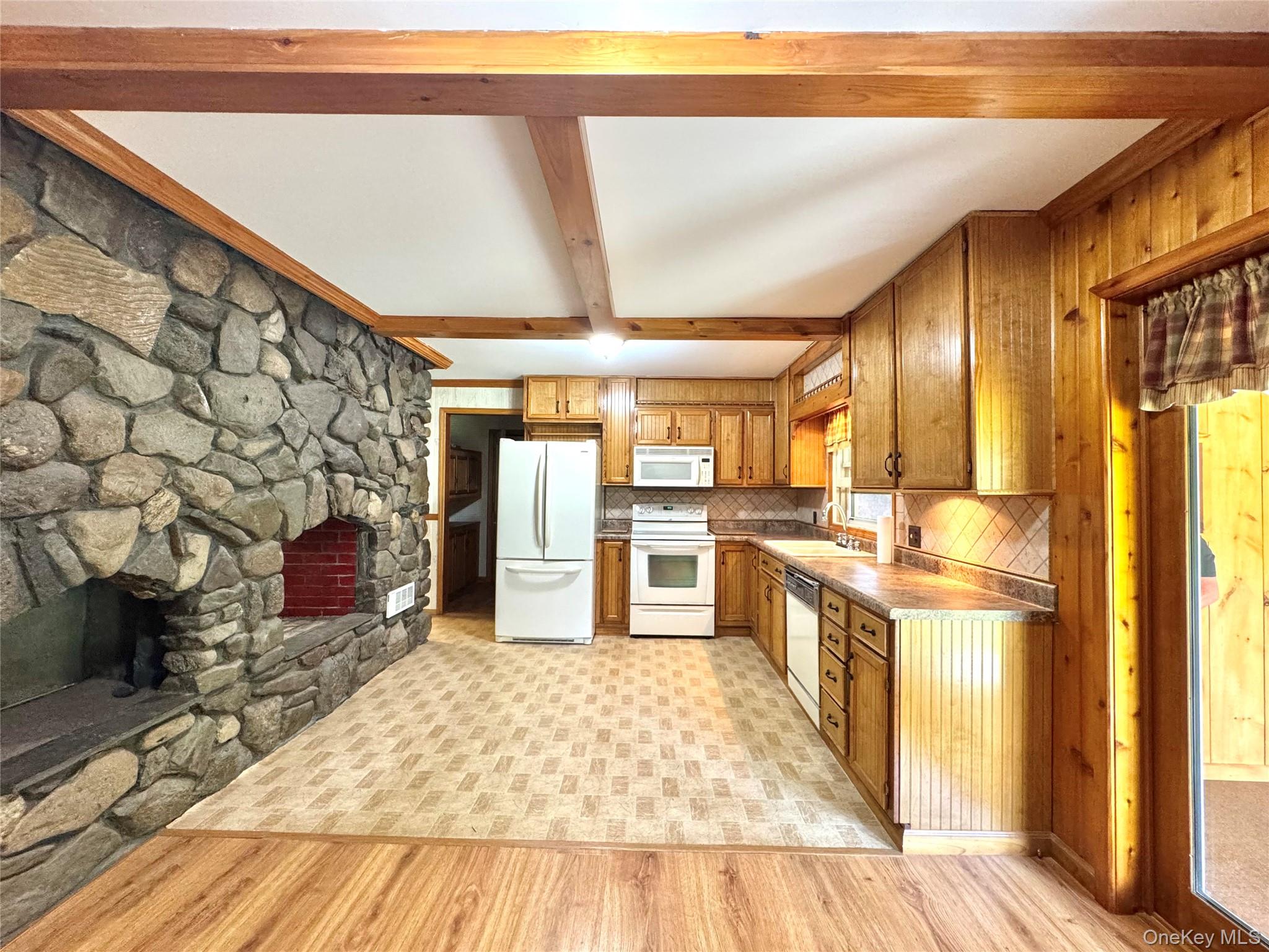 907 Edison Timmerman Road Property Photo 14
