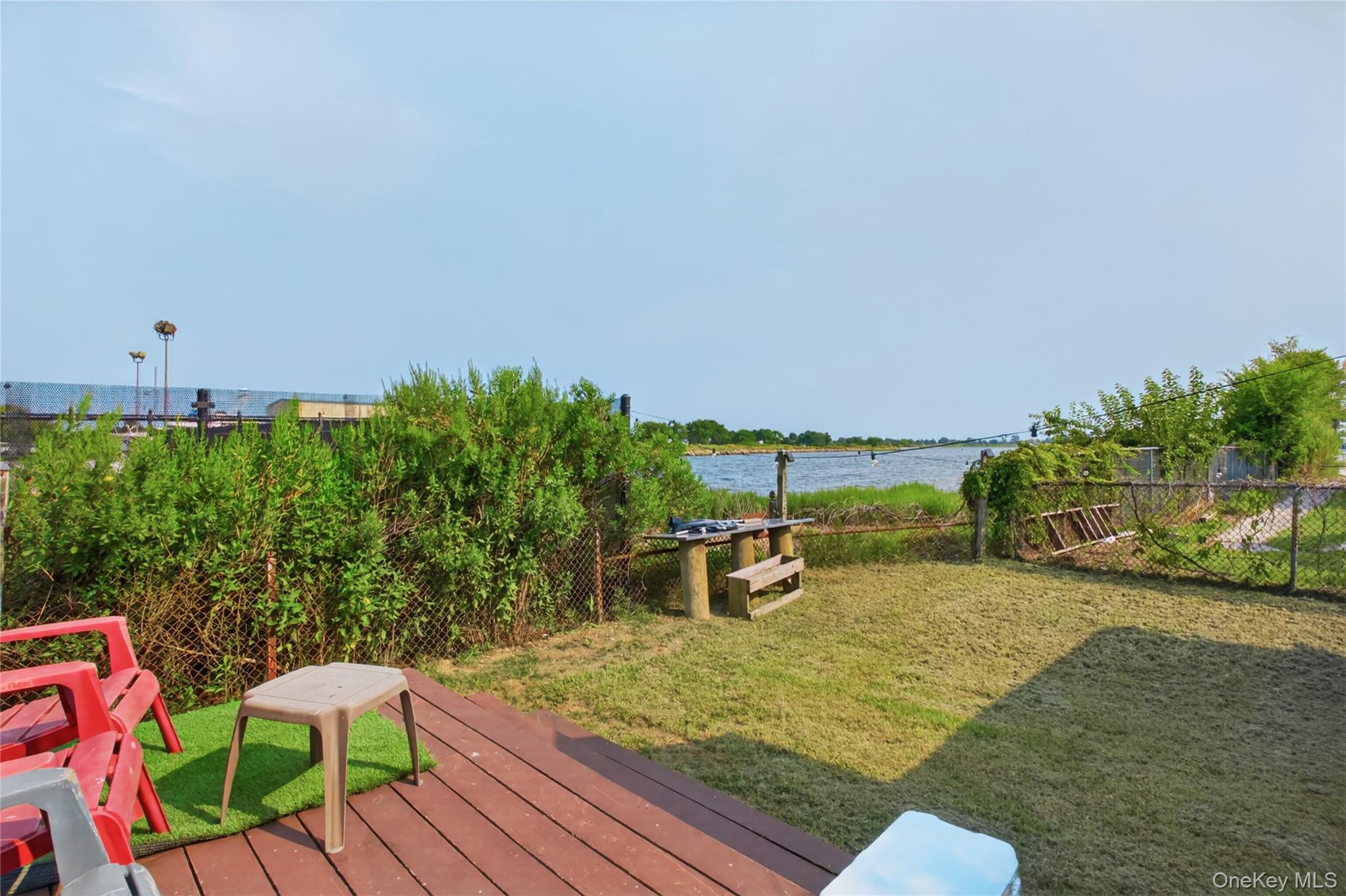 16 Dewey Street Property Photo 5