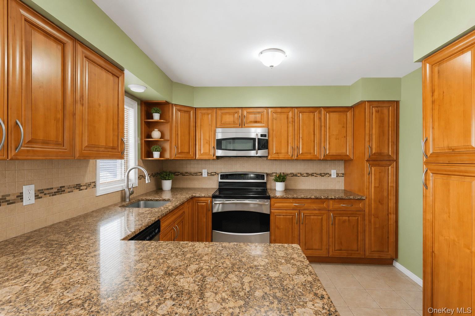 3000 Stevens Street 32 Property Photo 6