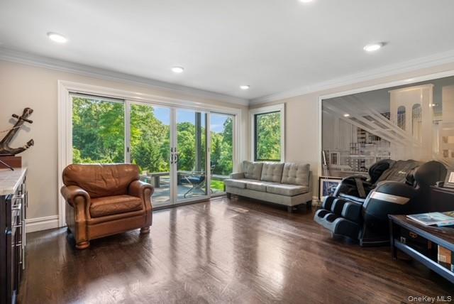 6 Fox Hunt Court Property Photo 13