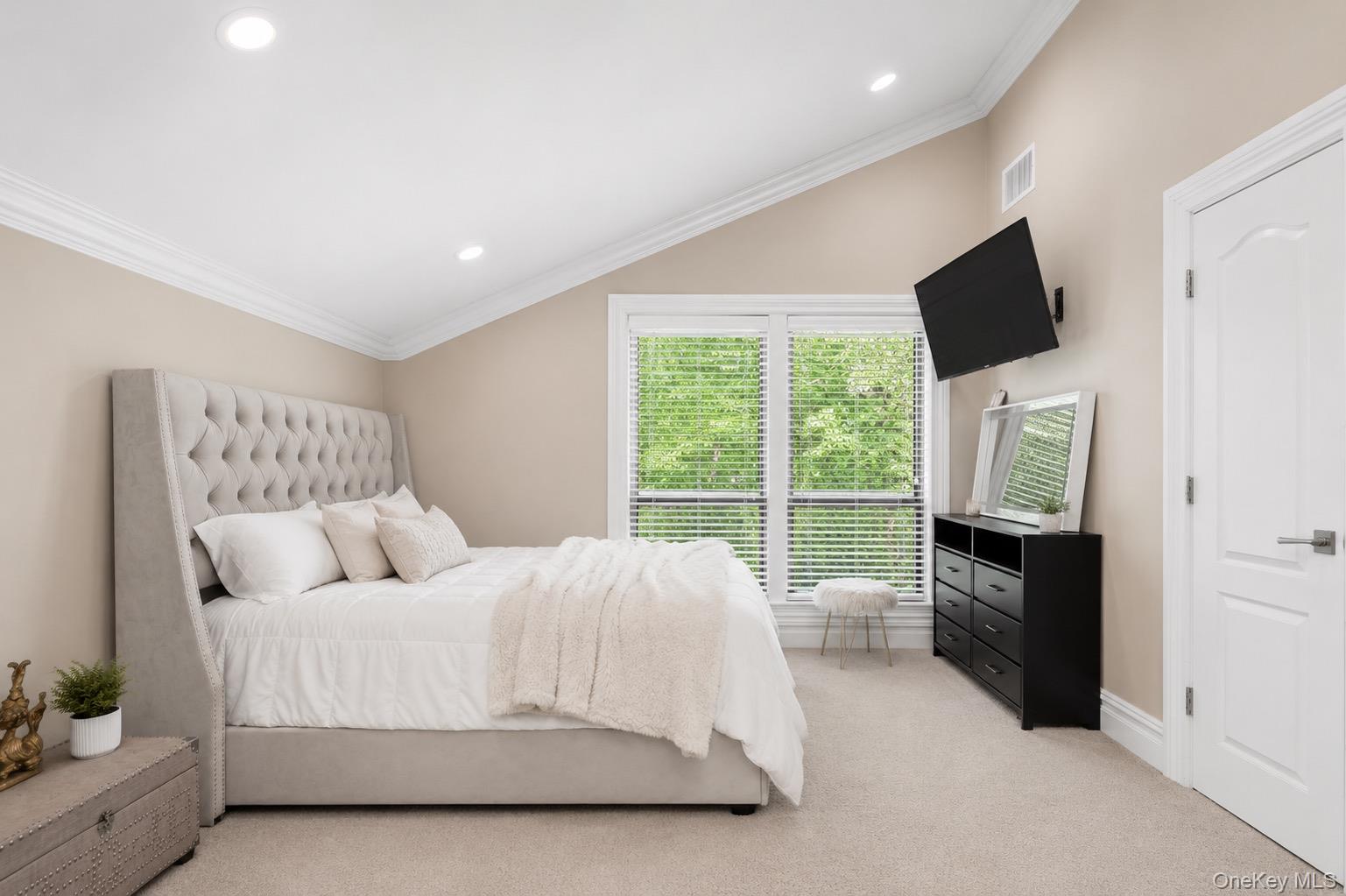 6 Fox Hunt Court Property Photo 20