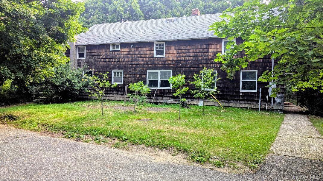 5284 Sound Avenue Property Photo 1