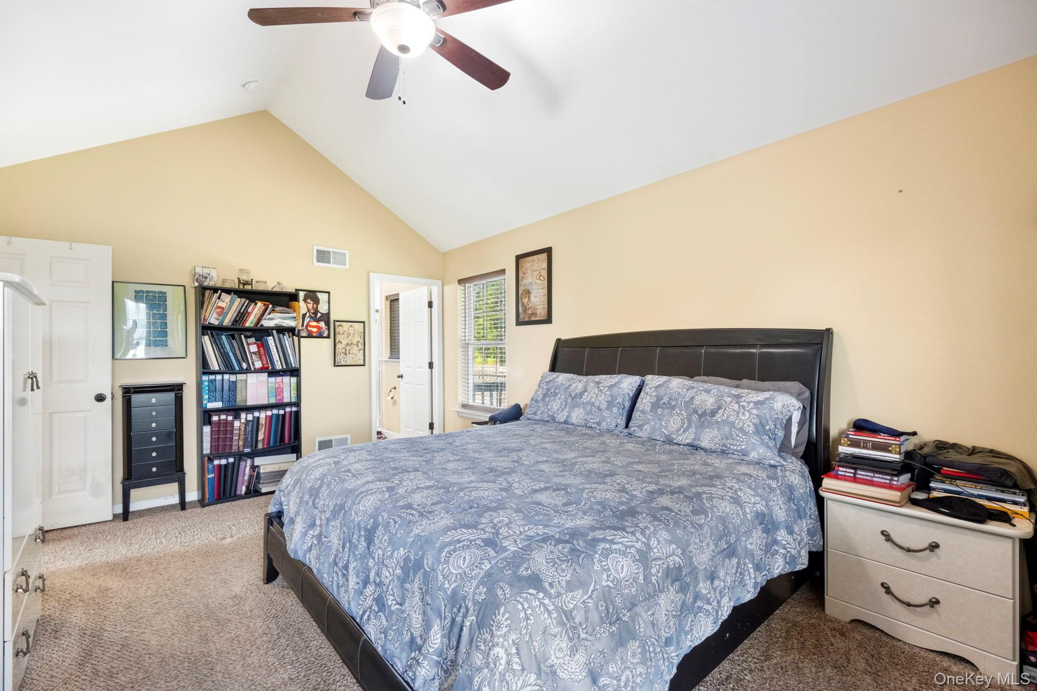 573 Dubois Road Property Photo 15