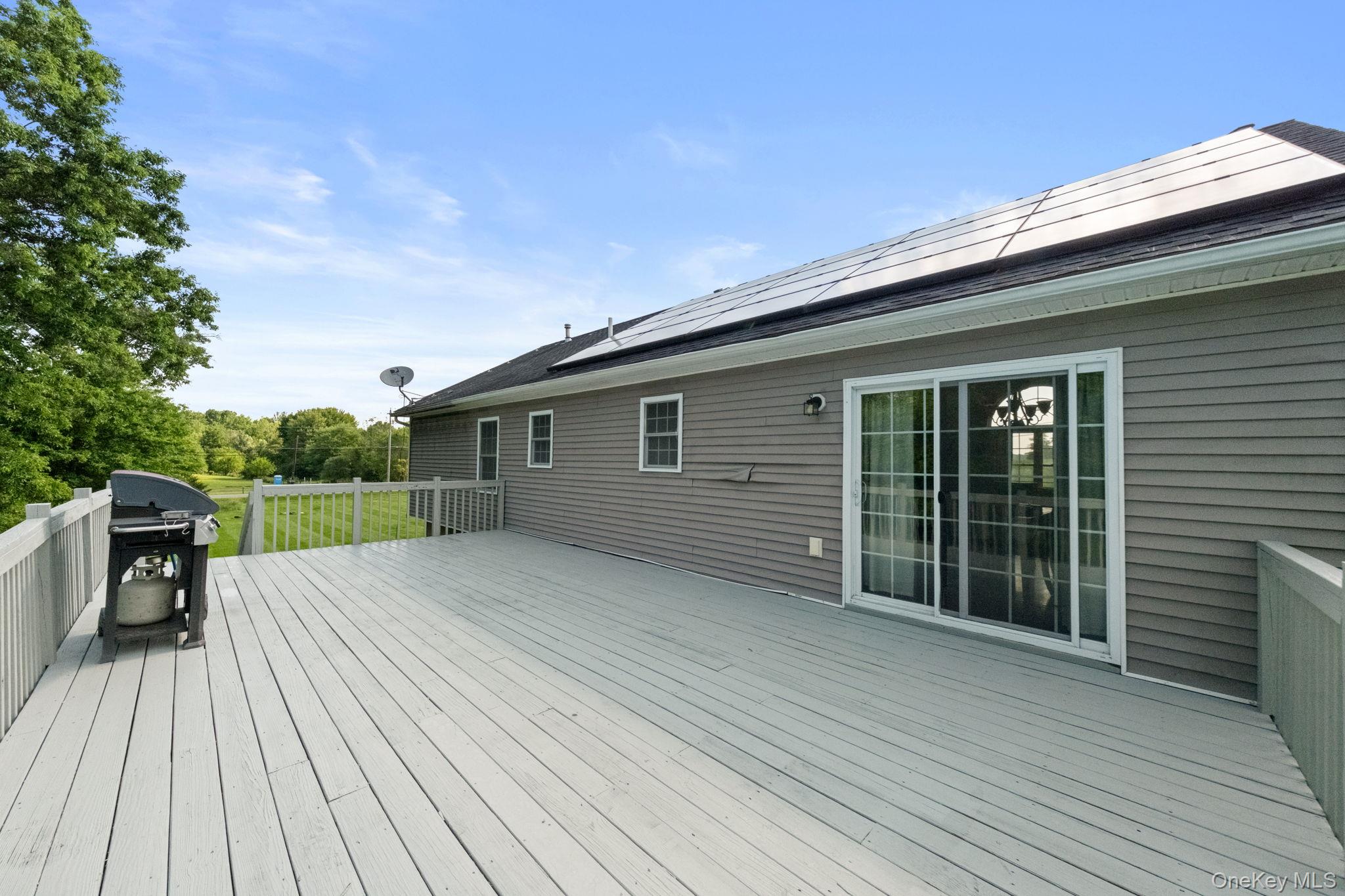 573 Dubois Road Property Photo 30