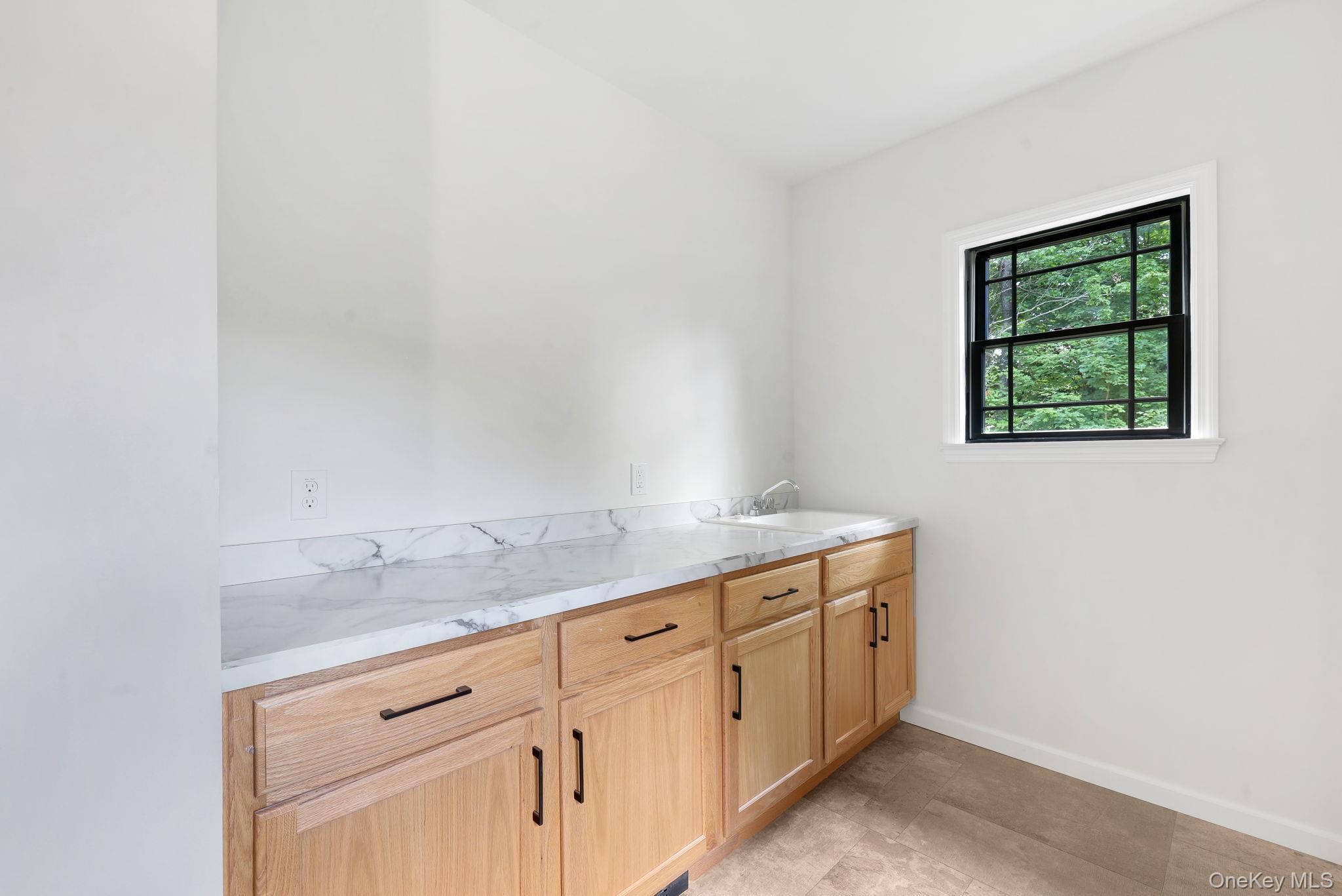 375 Breezy Hill Road Property Photo 20