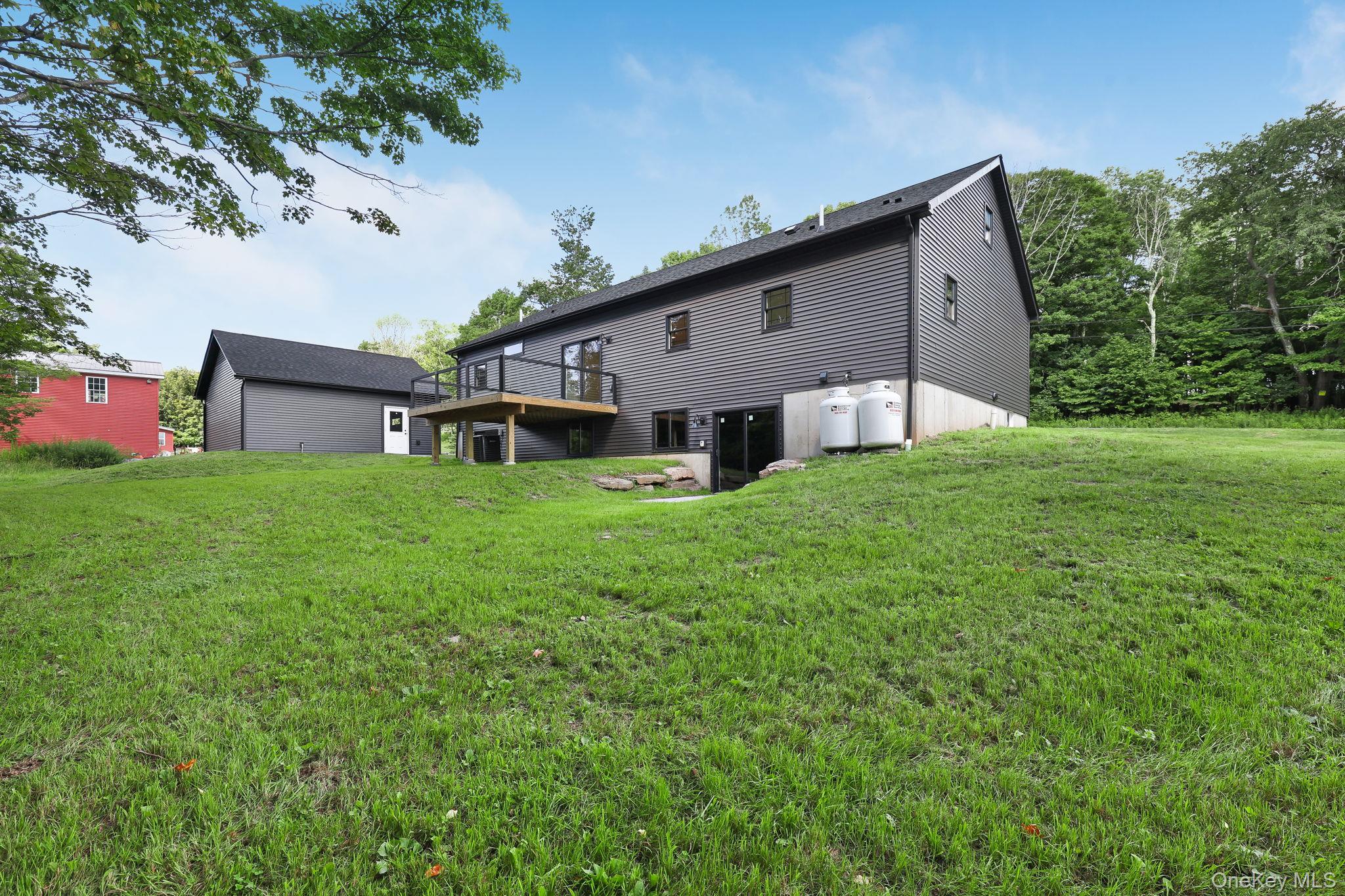 375 Breezy Hill Road Property Photo 34