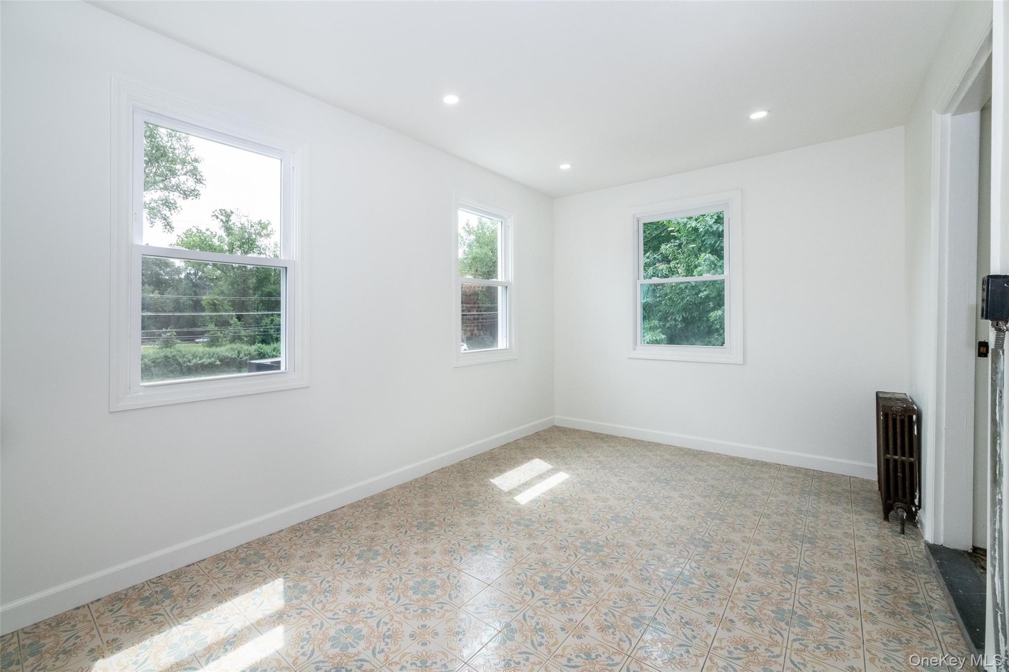 6 Truman Avenue Property Photo 21