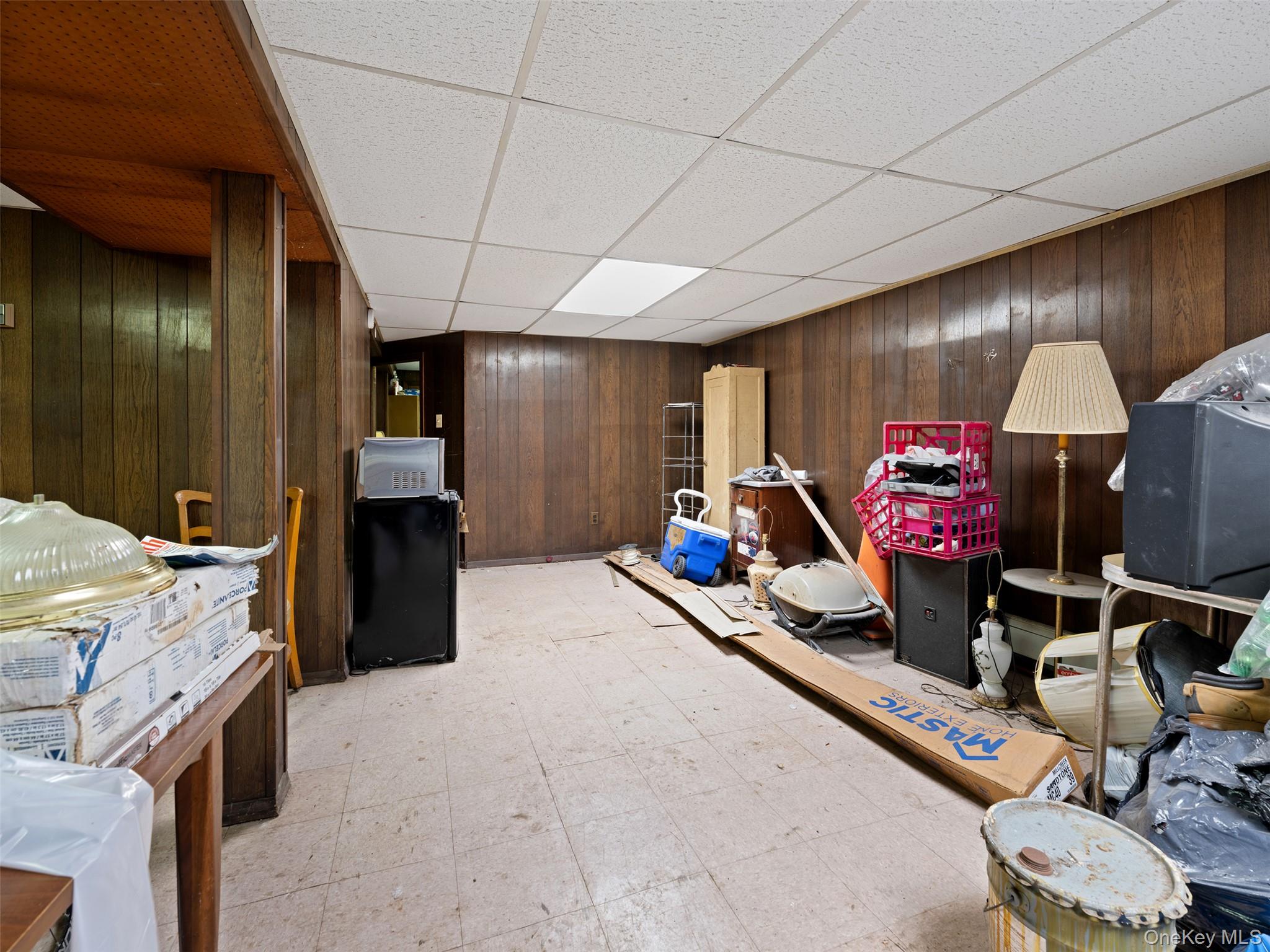 99 E 31st Street Property Photo 10
