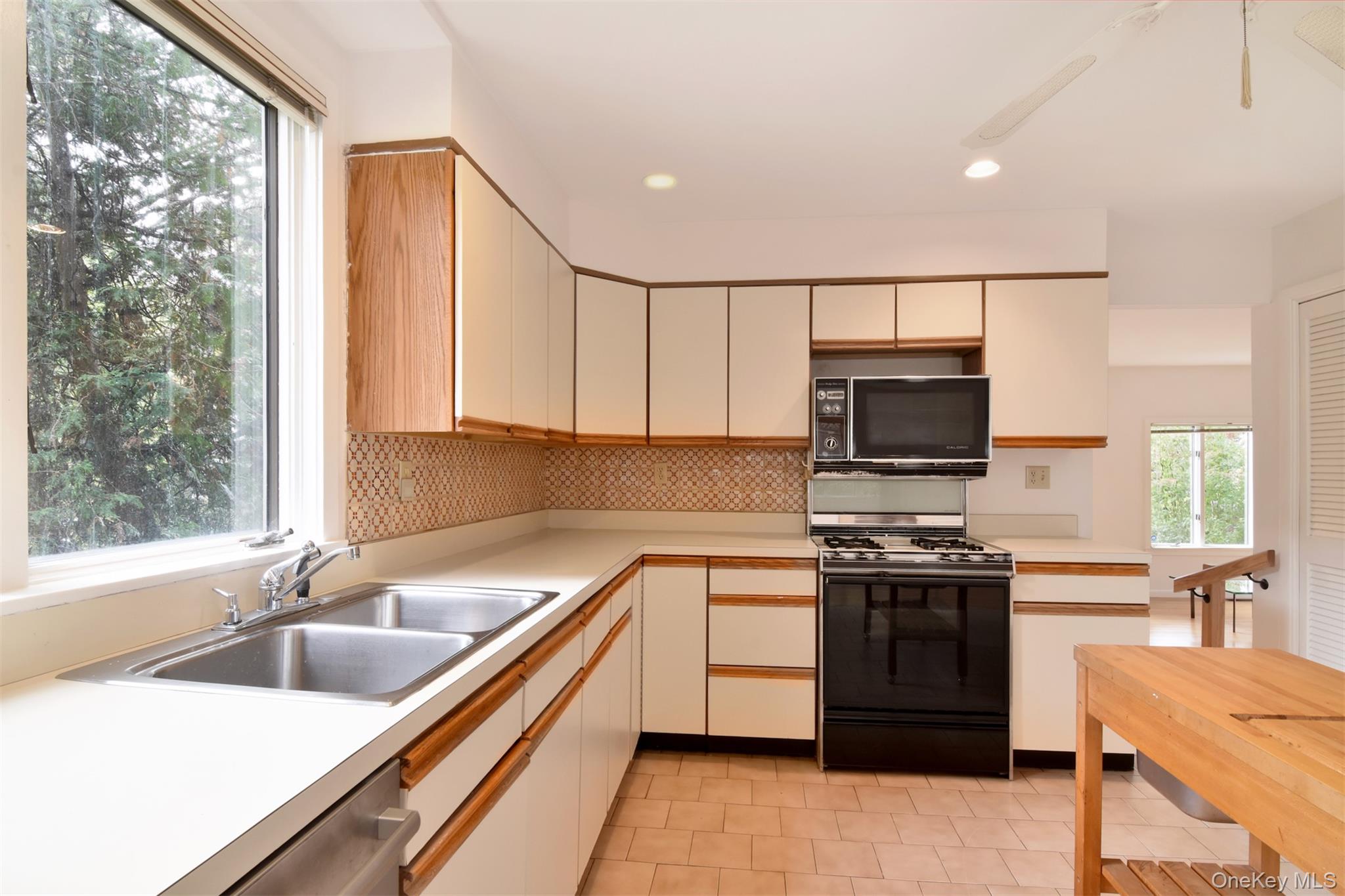 42 Ravensdale Road Property Photo 14
