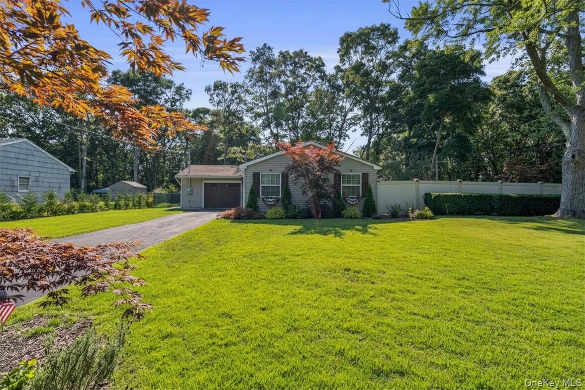 28 Yaphank Avenue