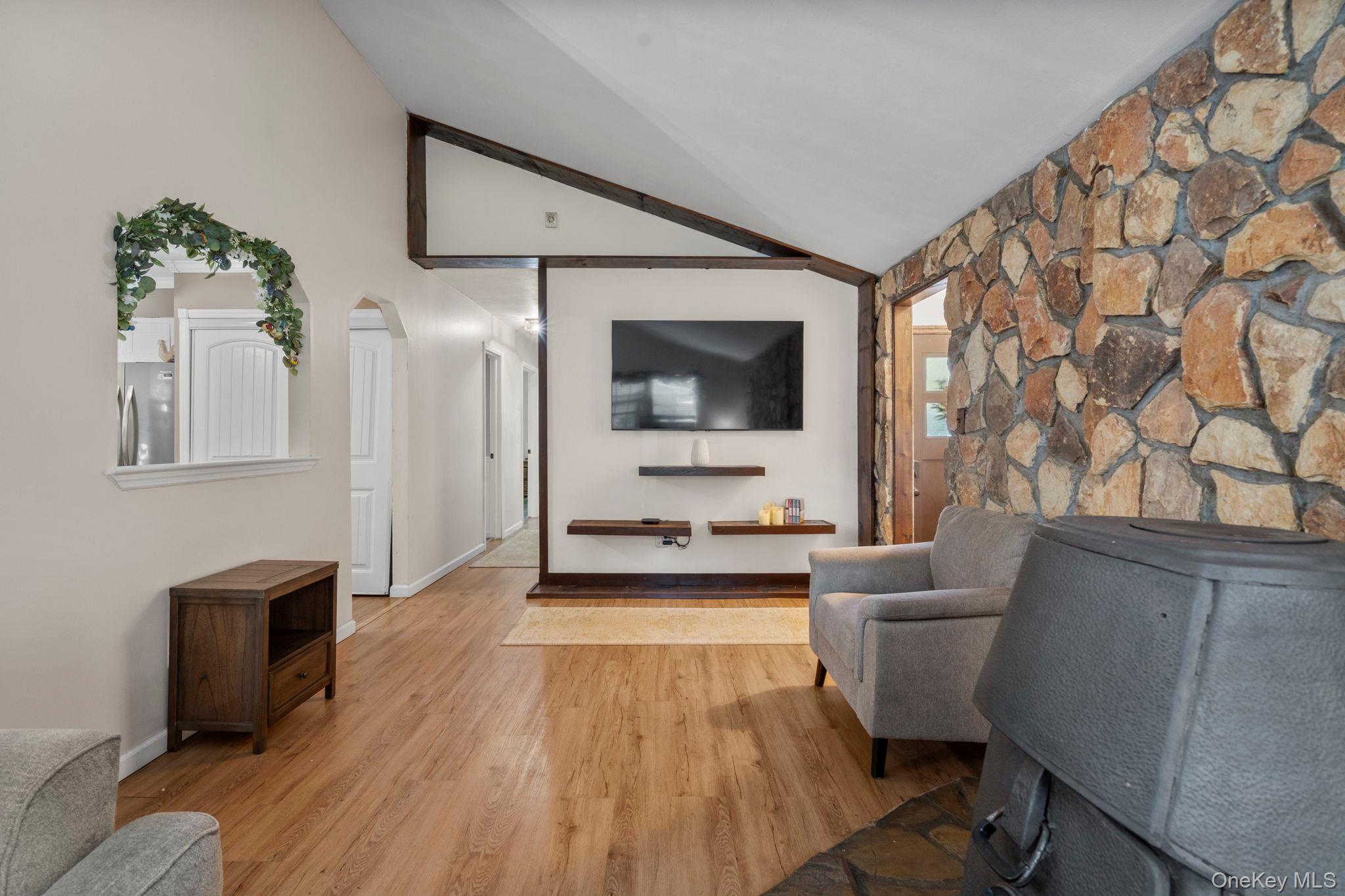 28 Yaphank Avenue Property Photo 6