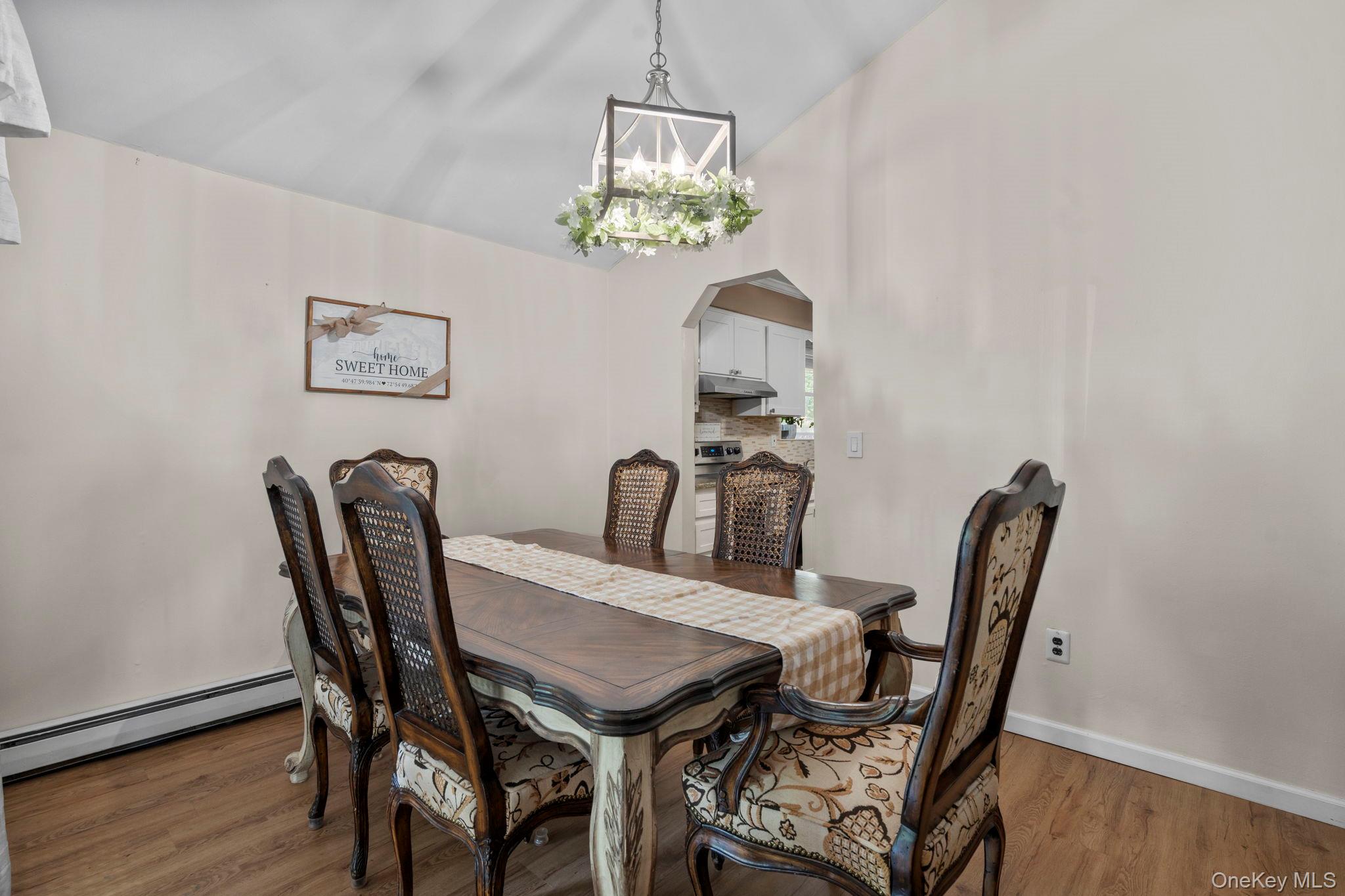 28 Yaphank Avenue Property Photo 8