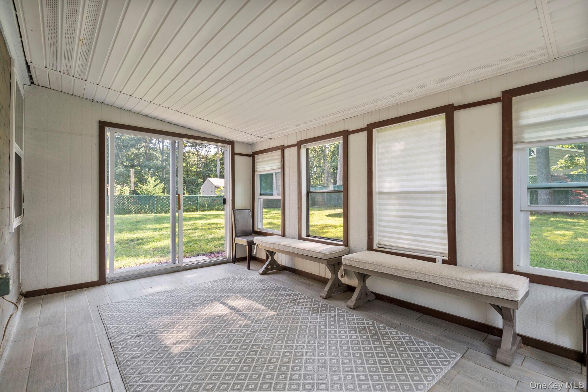 28 Yaphank Avenue Property Photo 21