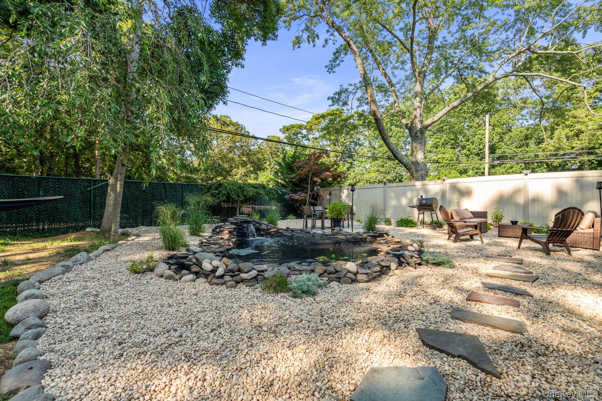 28 Yaphank Avenue Property Photo 24