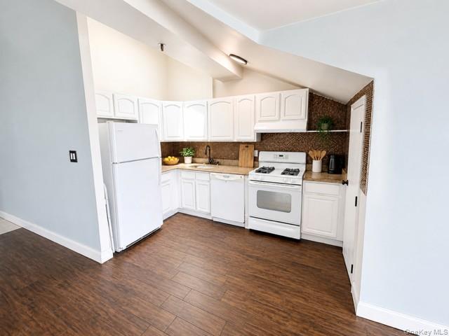 1432 Outlook Avenue 3 Property Photo 5