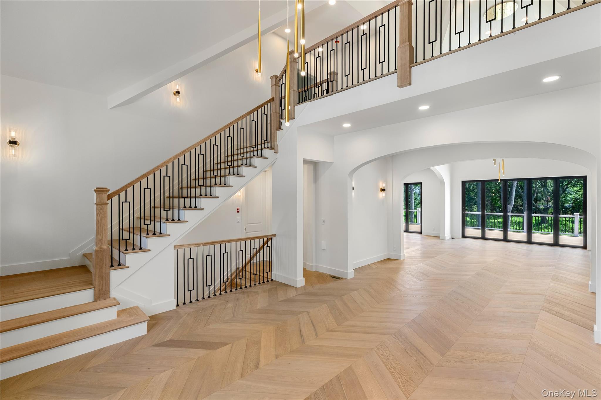 220 Beach Road Property Photo 6