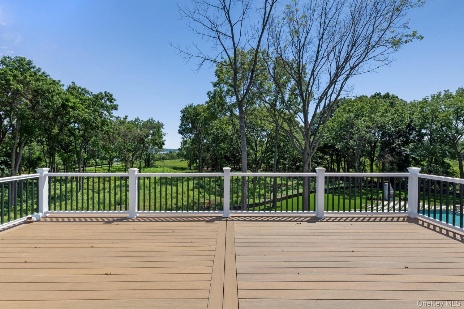 220 Beach Road Property Photo 24
