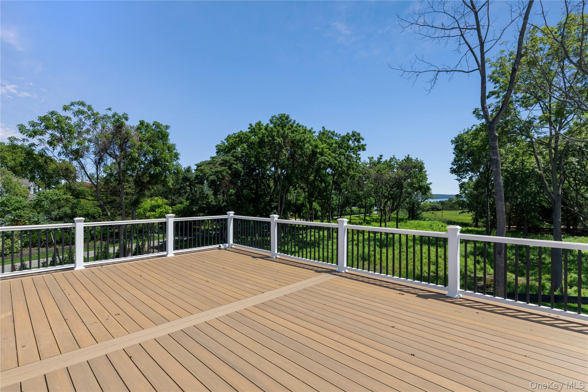 220 Beach Road Property Photo 25