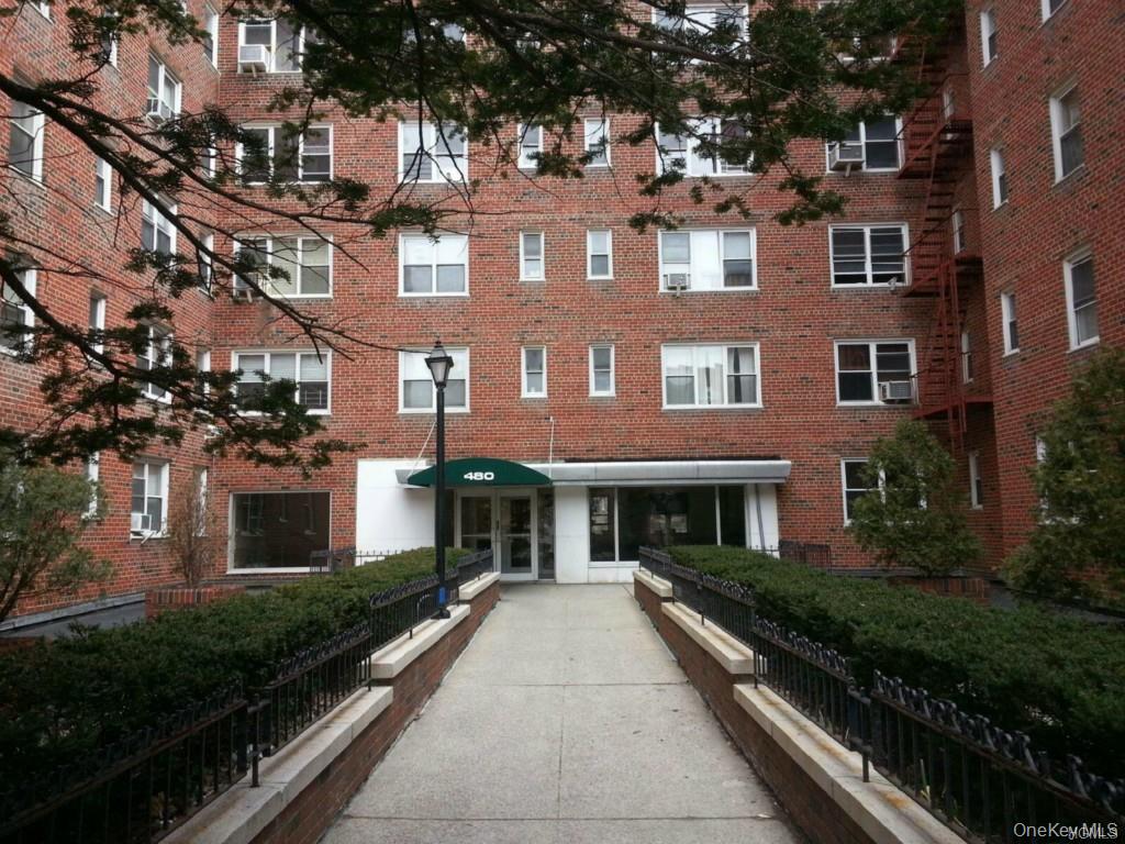 480 Riverdale Avenue 1F Property Photo 1