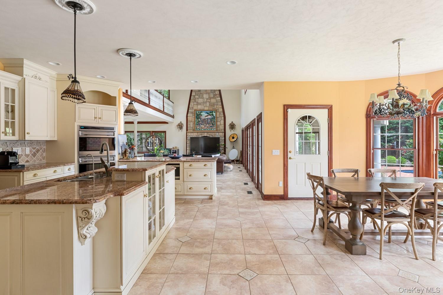 12 Mondavi Lane Property Photo 11