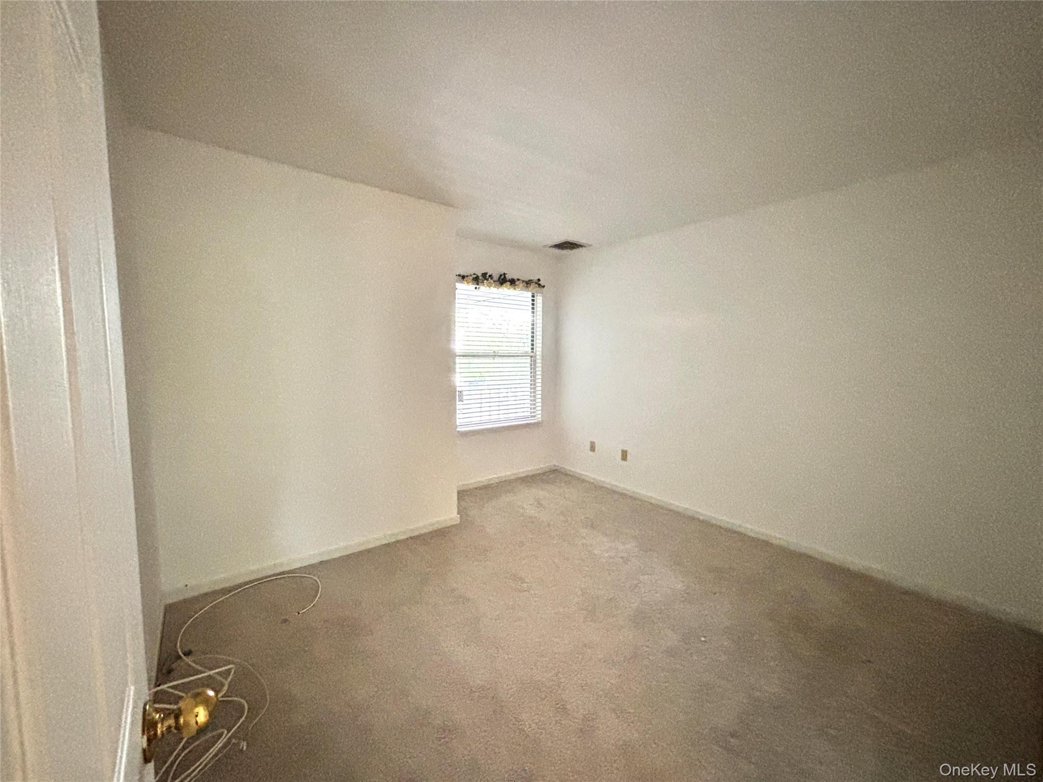 504 Continental Drive Property Photo 19