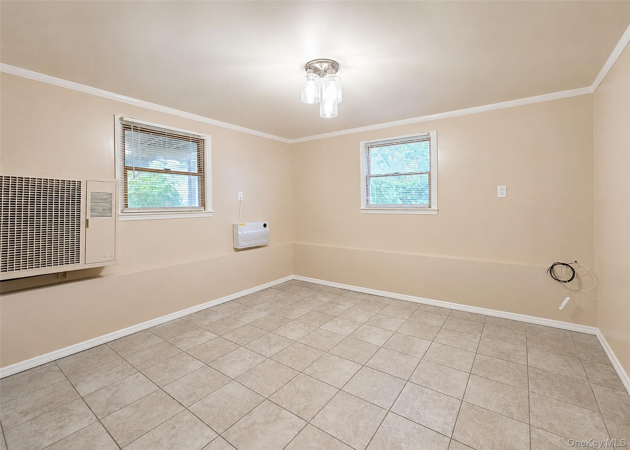 11 Farragut Avenue Property Photo 17