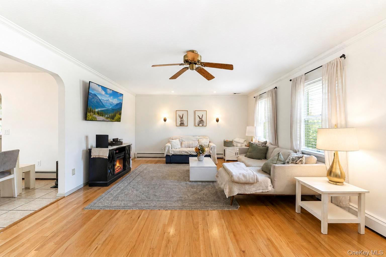 241 Riverside Drive Property Photo 13